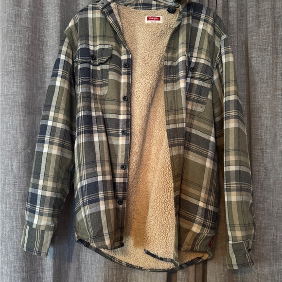 Wrangler Green Plaid Sherpa-Lined Flannel Jacket Size Small - Picture 1 of 7